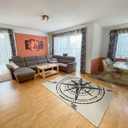 Ferienwohnung Im Kranichgebiet Gross Mohrdorf エクステリア 写真