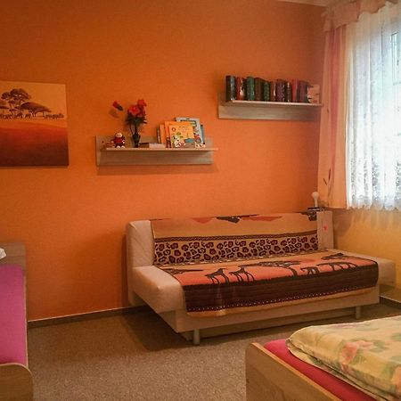 Ferienwohnung Im Kranichgebiet Gross Mohrdorf エクステリア 写真